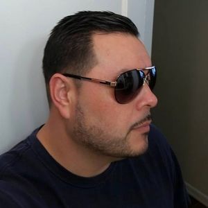 Meet your Posher, Robert